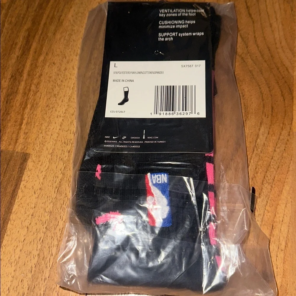 Nike Elite Crew NBA Basketball Sock Black Pink - NEW - MENS LARGE